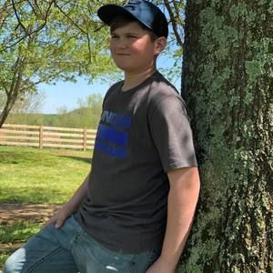 Meet your Posher, Dakota